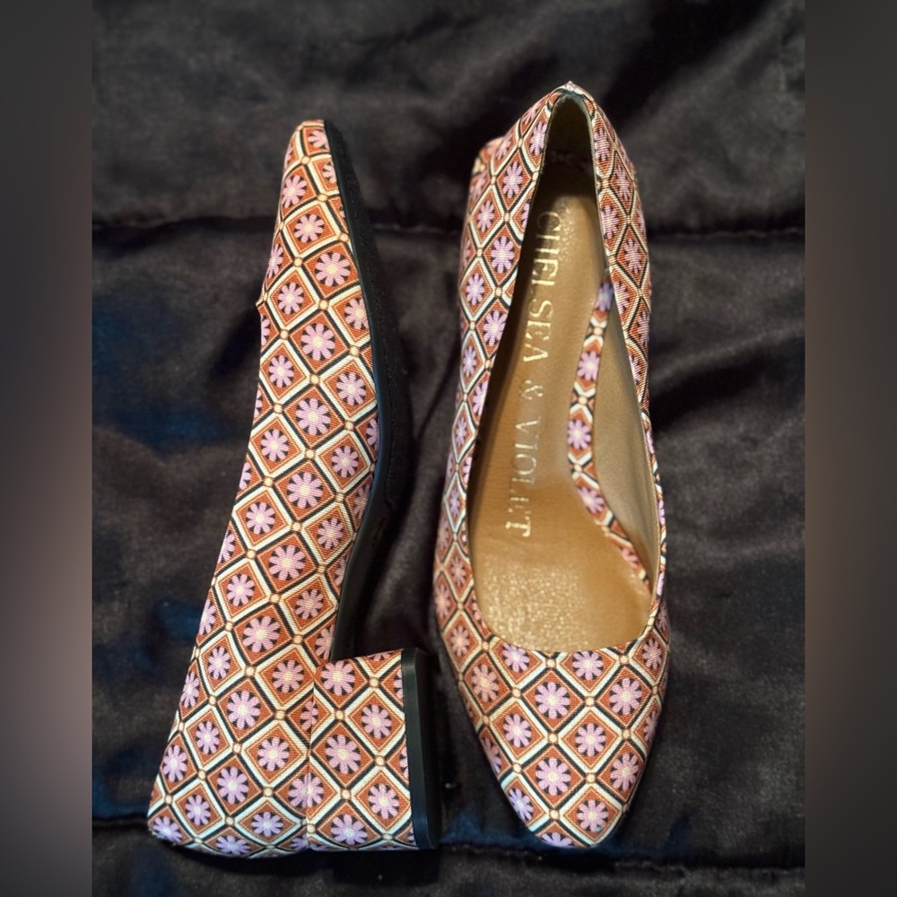 CHELSEA & VIOLET BLOCK HEEL